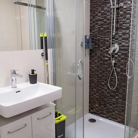 Cozy Retreat By Wenceslas Square プラハ