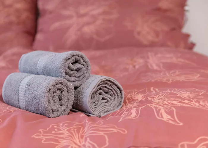Cozy Retreat By Wenceslas Square Апартаменты Прага